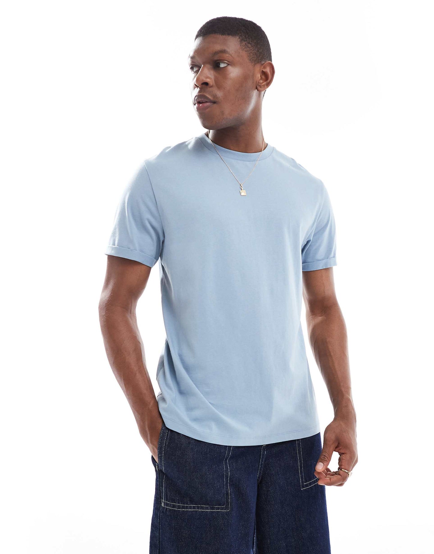 Essential Crew Neck T-Shirt With Roll Sleeve
