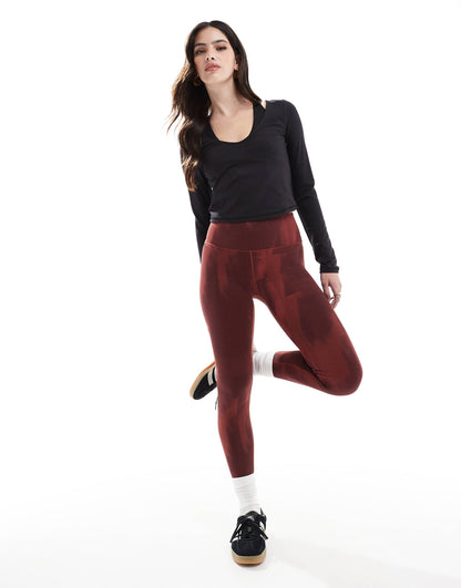All Me Graphic 7/8 Leggings
