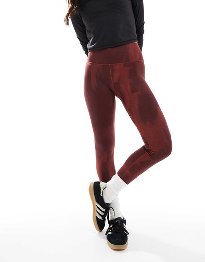All Me Graphic 7/8 Leggings