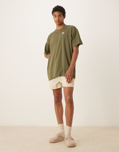 Essentials T-Shirt