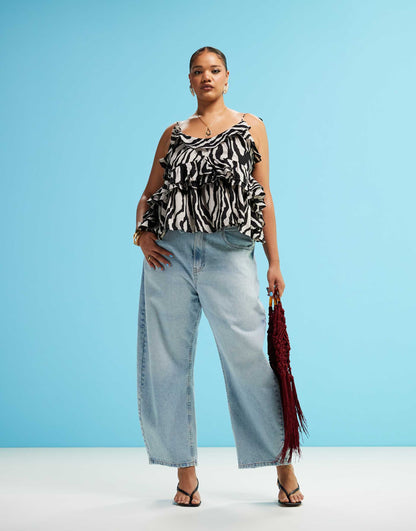 Curve Everyday Barrel Jean