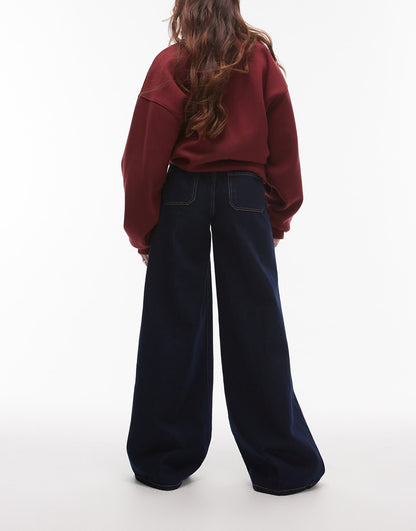 Relaxed Wide Leg Jeans
