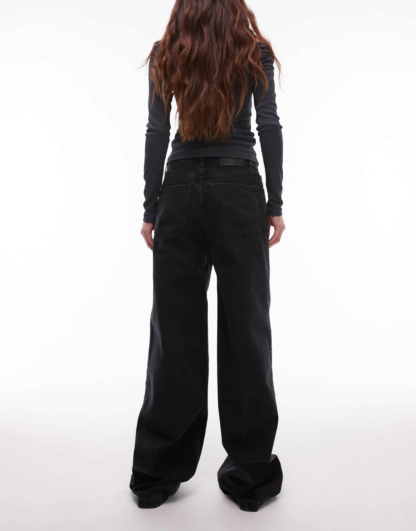 Rigid Straight Leg Jeans