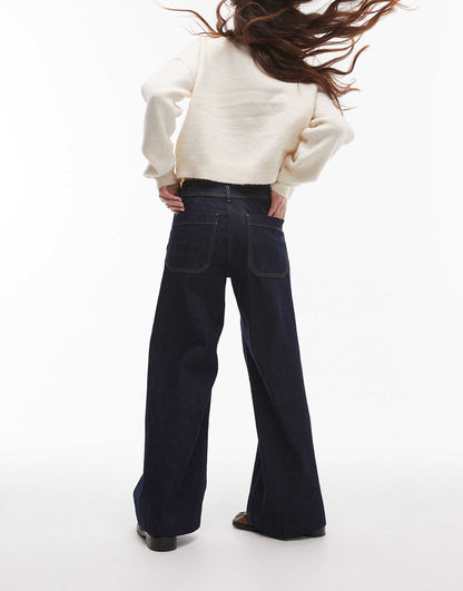 Pocket Front Wide Leg Jeans