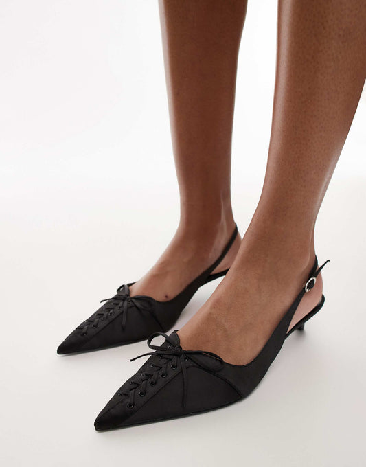 Coresett Detail Pointed Kitten Heel