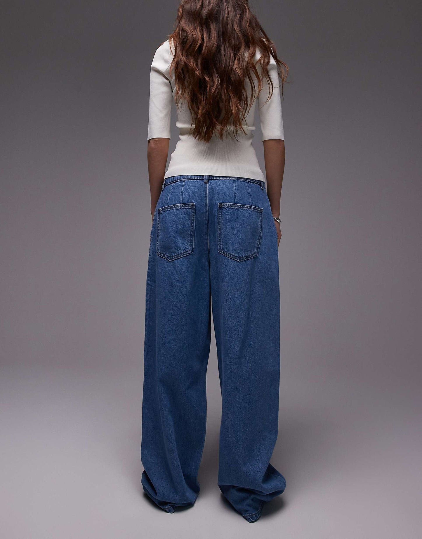 Pleat Front Slouchy Jeans