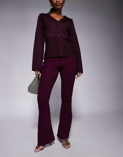 Fitted Rib Flare Trouser