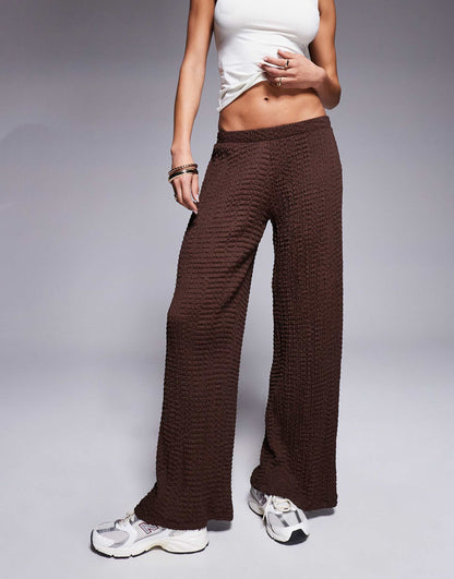 Textured Wide Leg Pull On Trousers