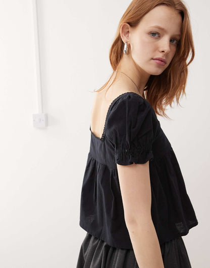 Axoni Square Neck Puff Sleeve Blouse