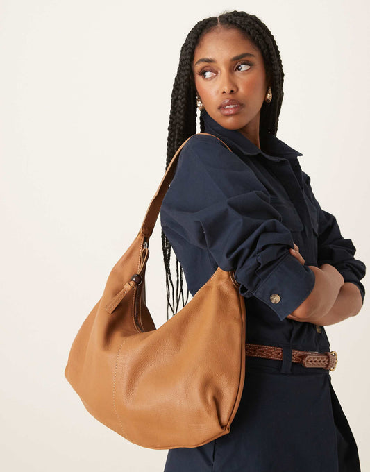 Gema Leather Shoulder Bag