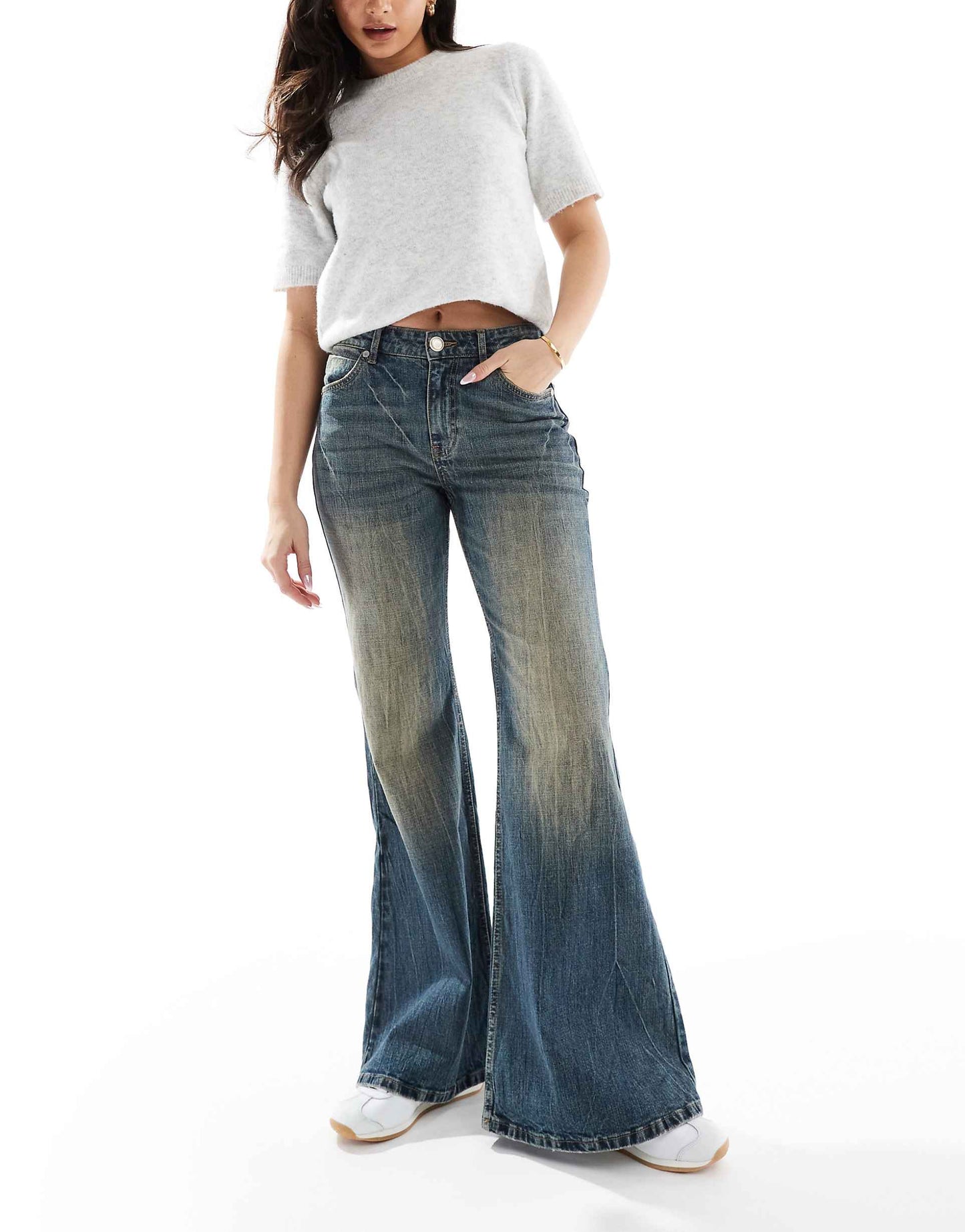 Flared Jeans