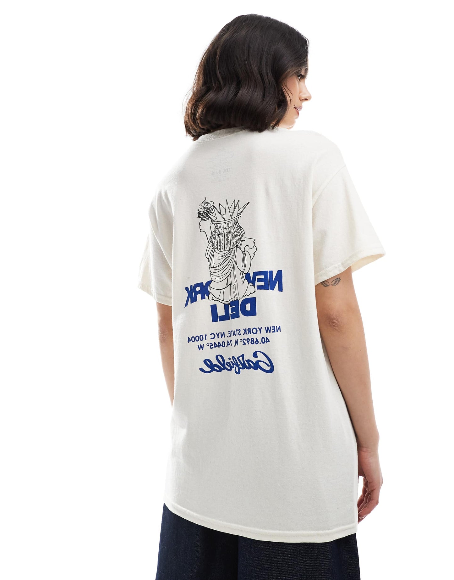 Oversized T-Shirt With Garfield Graphic