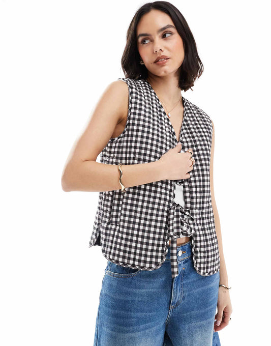 Sleeveless Padded Jacket