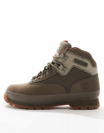 Mid Lace-Up Boot