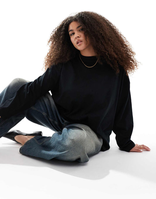 Curve Long Sleeve Skater Tee