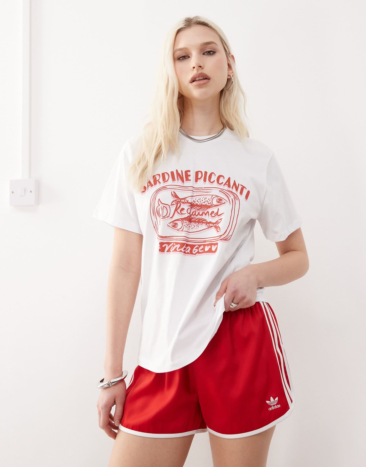 Oversized T-Shirt With Sardine Fisherman Print