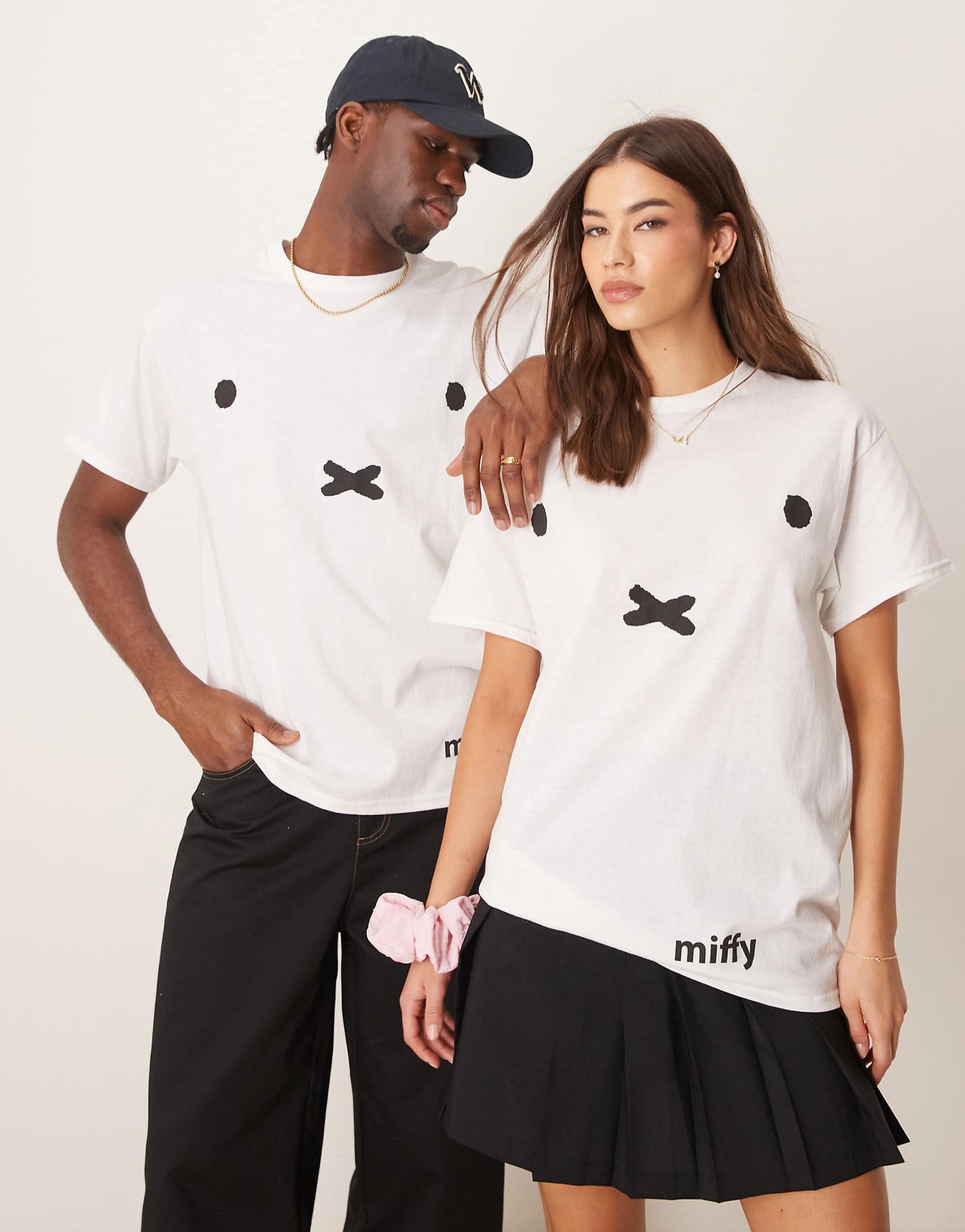 Unisex Oversized License T-Shirt With Miffy Face Prints