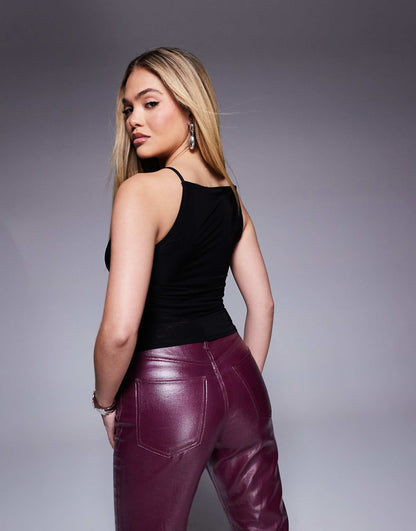Centre Ruched Top With Keyhole Cut Out