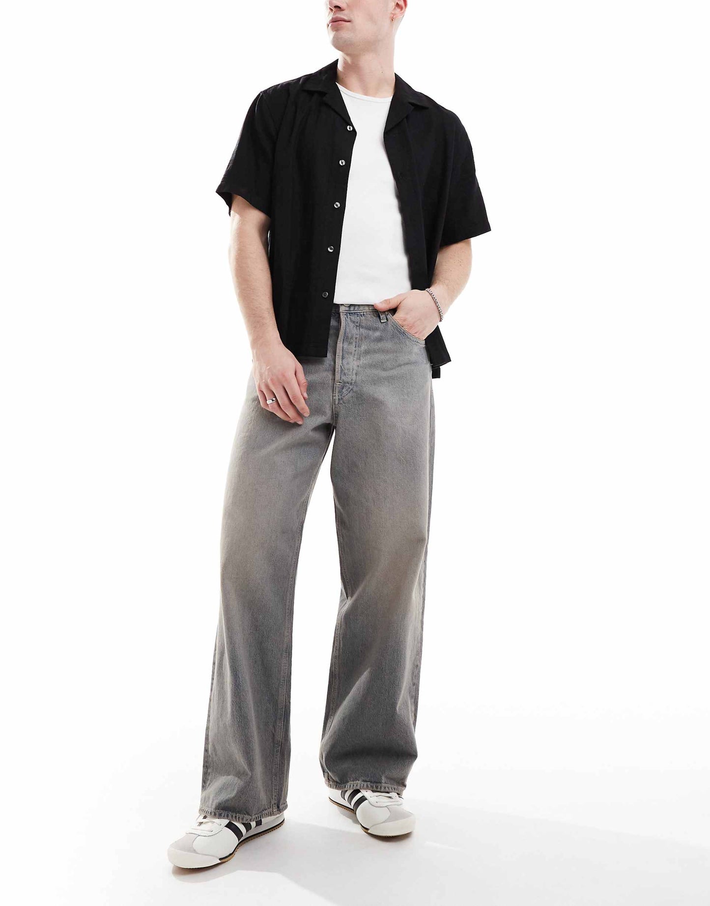 Dave Wide Fit Jeans