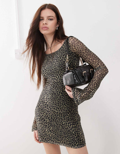 Sartika Flared Sleeve Giraffe Print Mini Dress