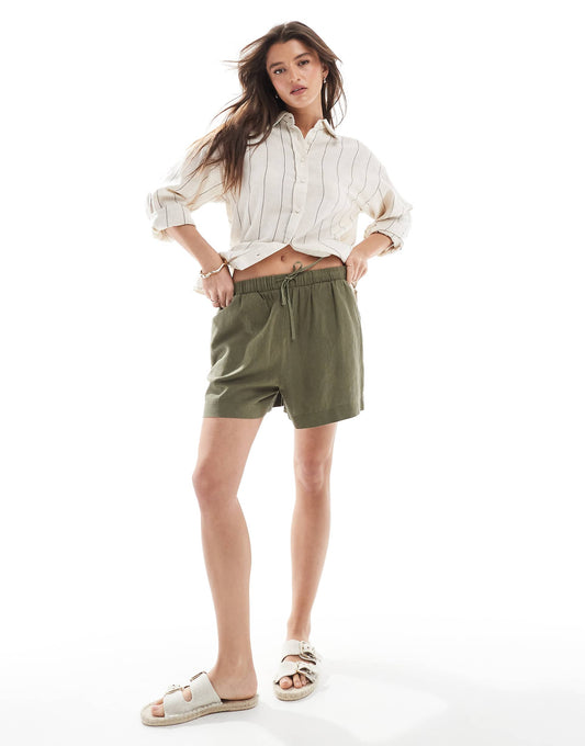 Linen Pull On Short
