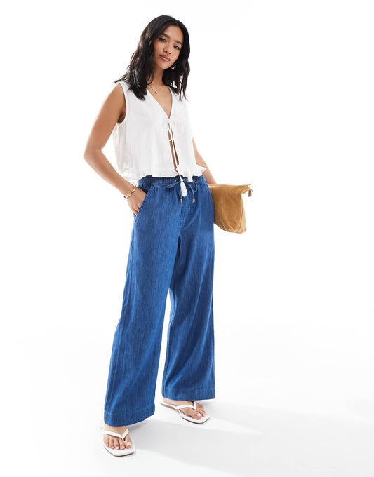 Petite Denim Pull On Wide Leg Trousers