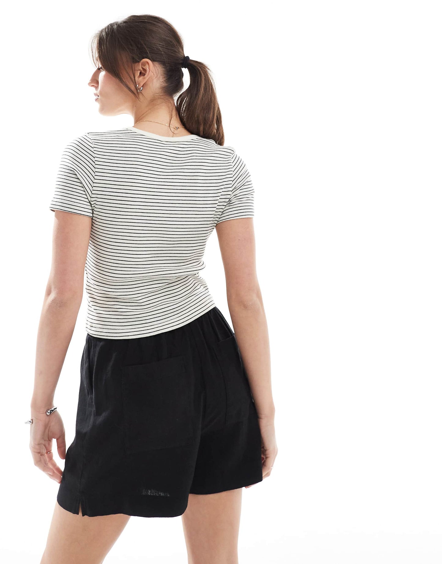 Linen Pull On Short