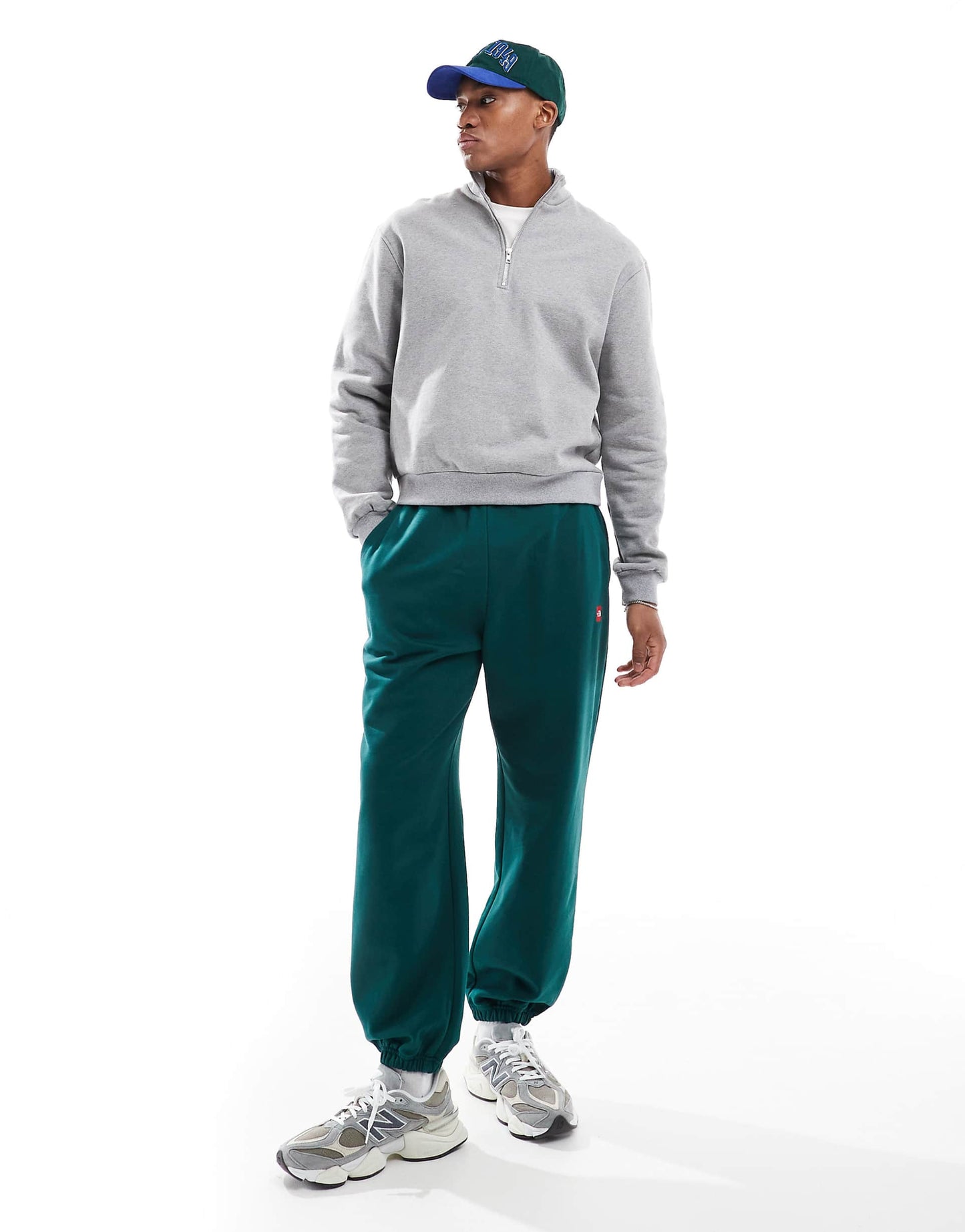 Axys Relaxed Joggers