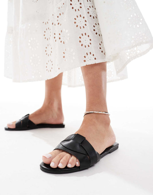 Heron Woven Detail Flat Sandals