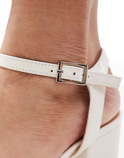 Hallie Heeled Sandals