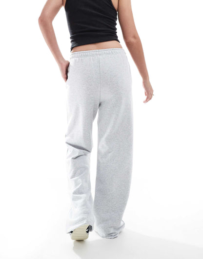 Classic Fleece Wide Leg Sweatpant