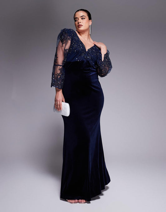 Curve Scalloped Lace & Velvet Maxi Dress
