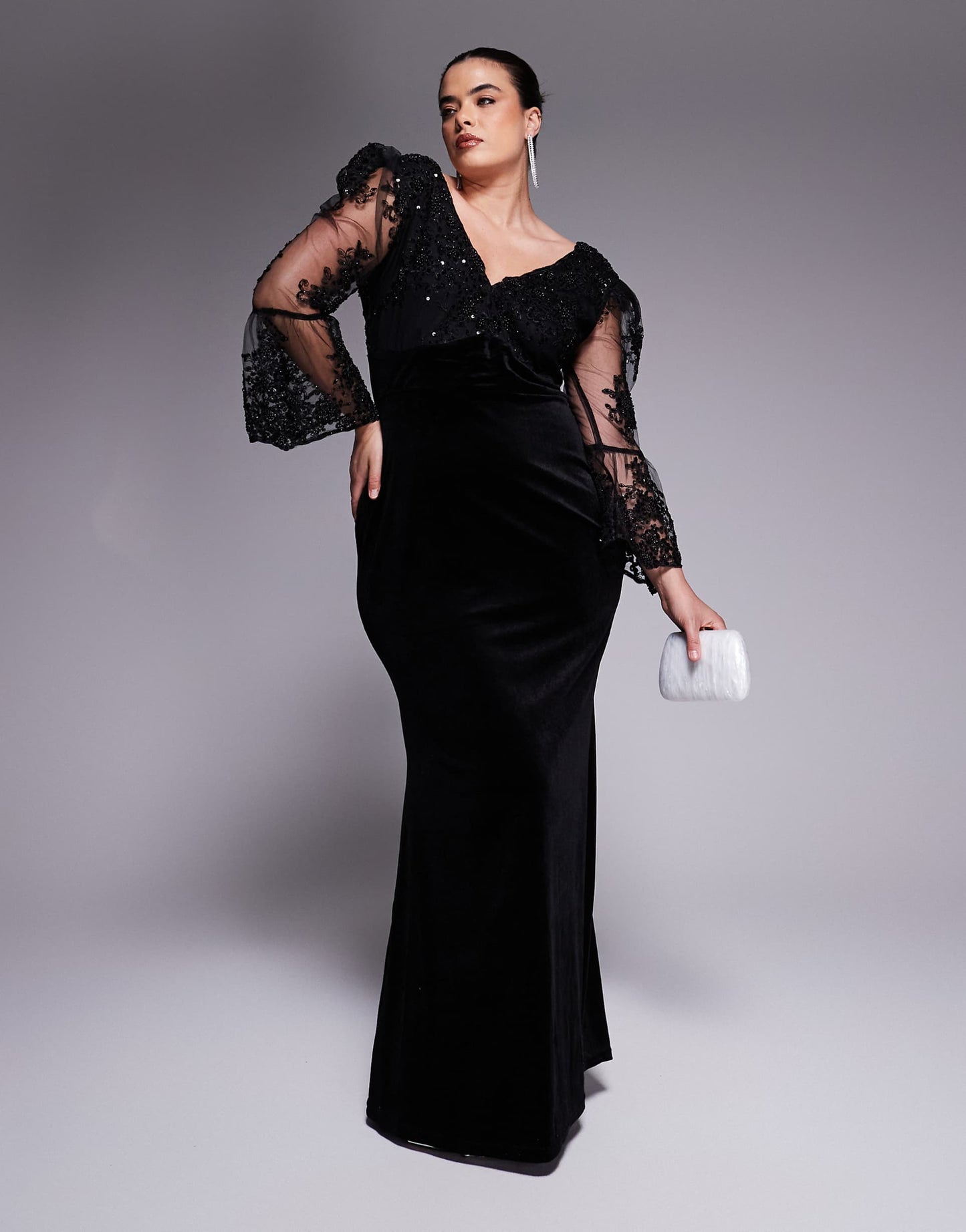 Curve Scalloped Lace & Velvet Maxi Dress