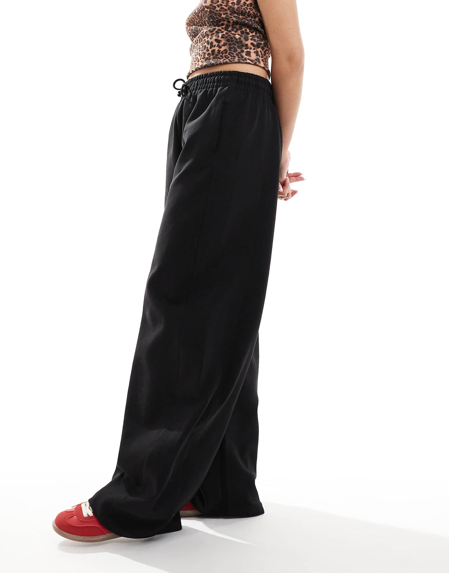 Balloon Leg Wide Leg Joggers In Black