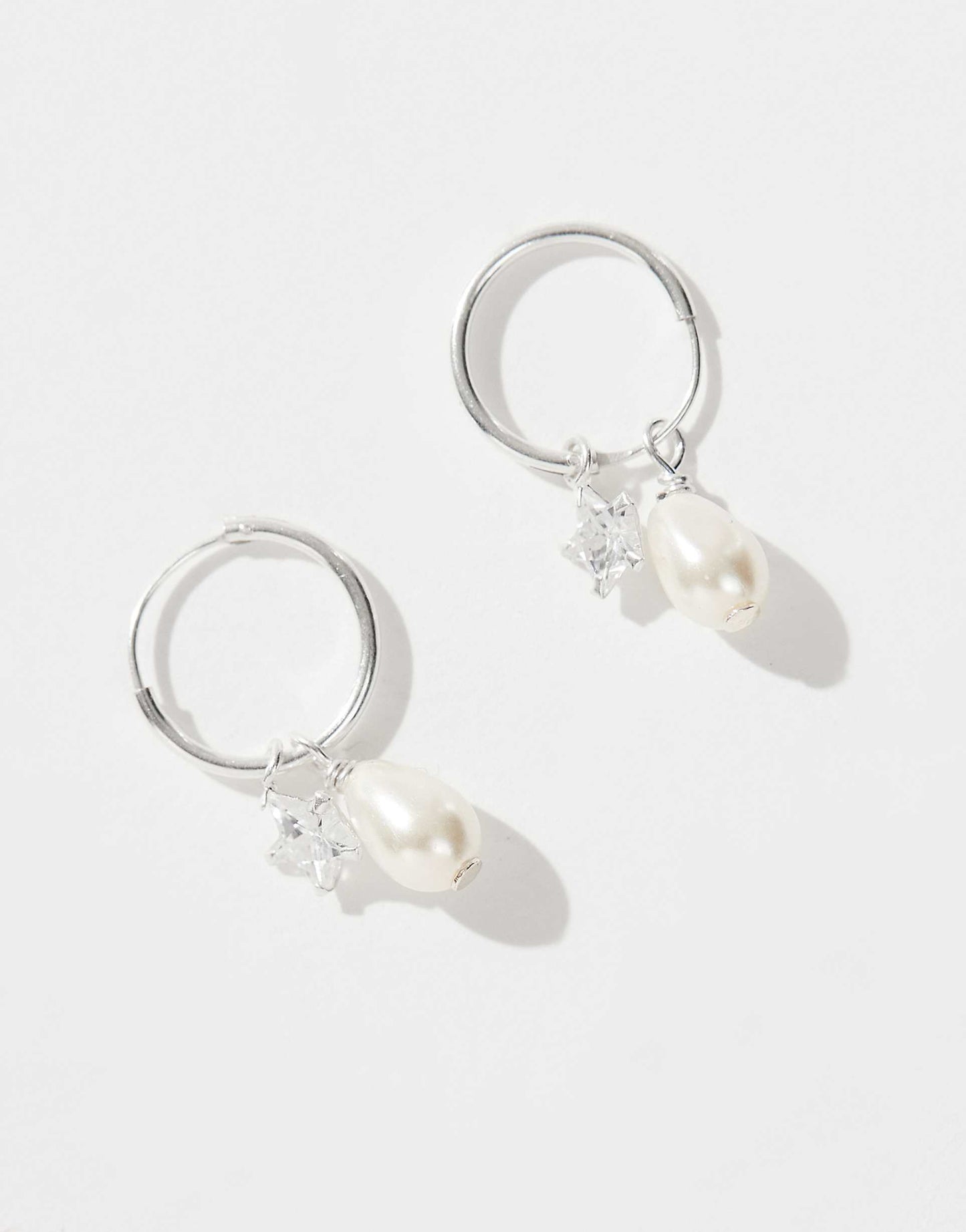 Hoop Earrings With Pearl And Star Pendant