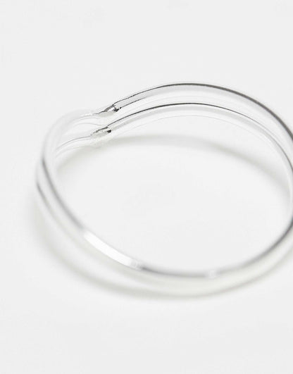 Double V Band Ring