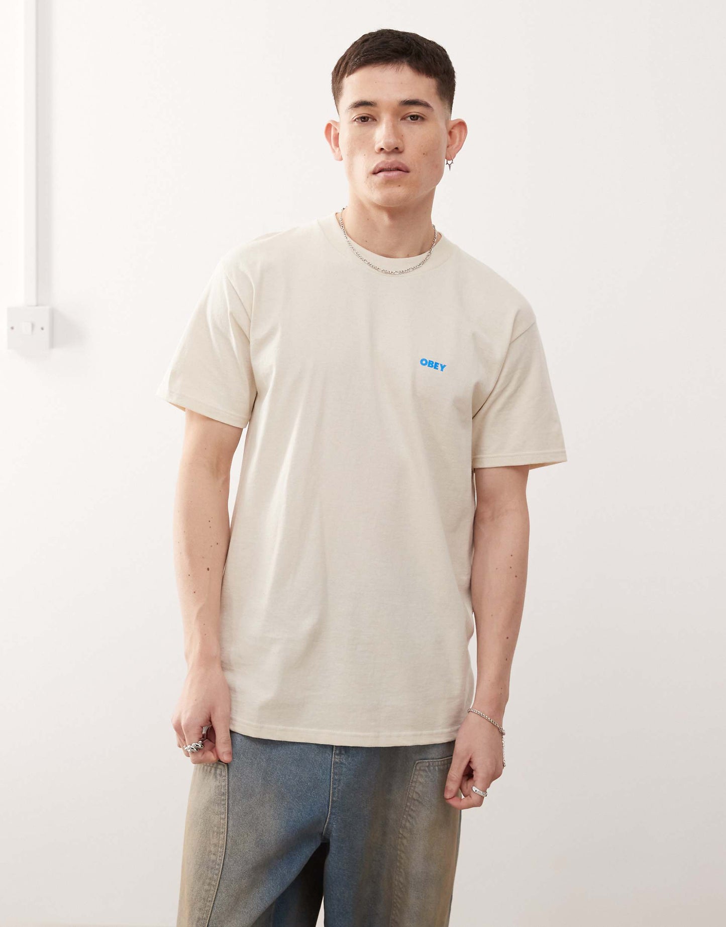 Icon Graphic Logo T-Shirt With Back Print
