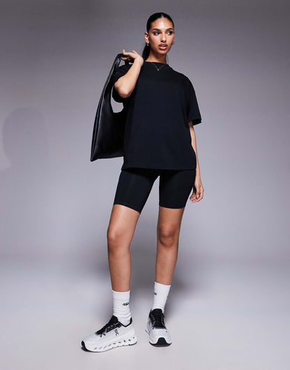 Boxy Heavyweight Quick Dry Oversized Training T-Shirt With Back Print