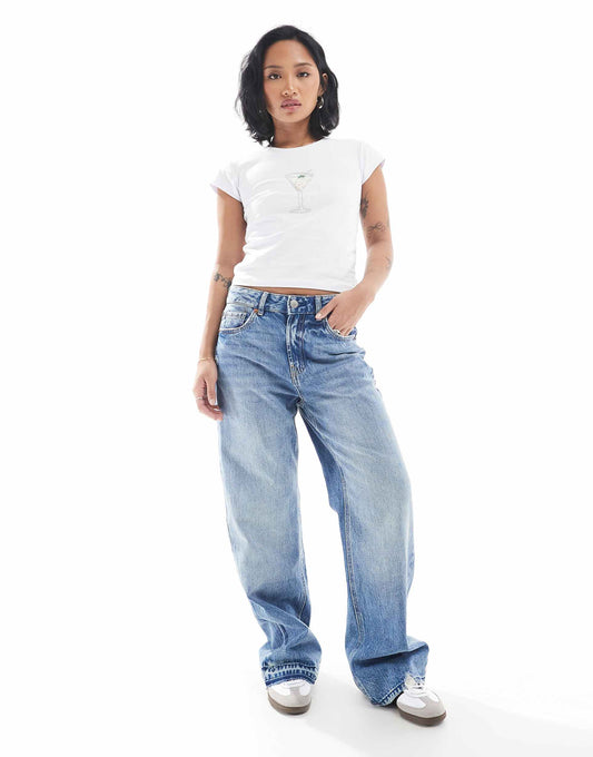 Petite D92 Straight Jeans