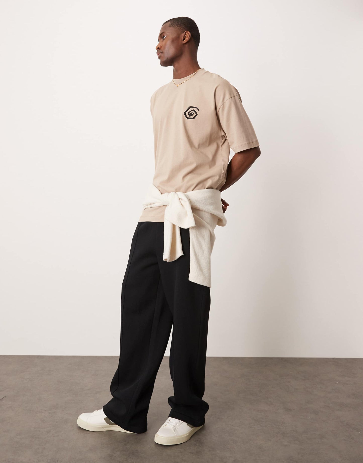 Oversized T-Shirt With Abstract Graphic