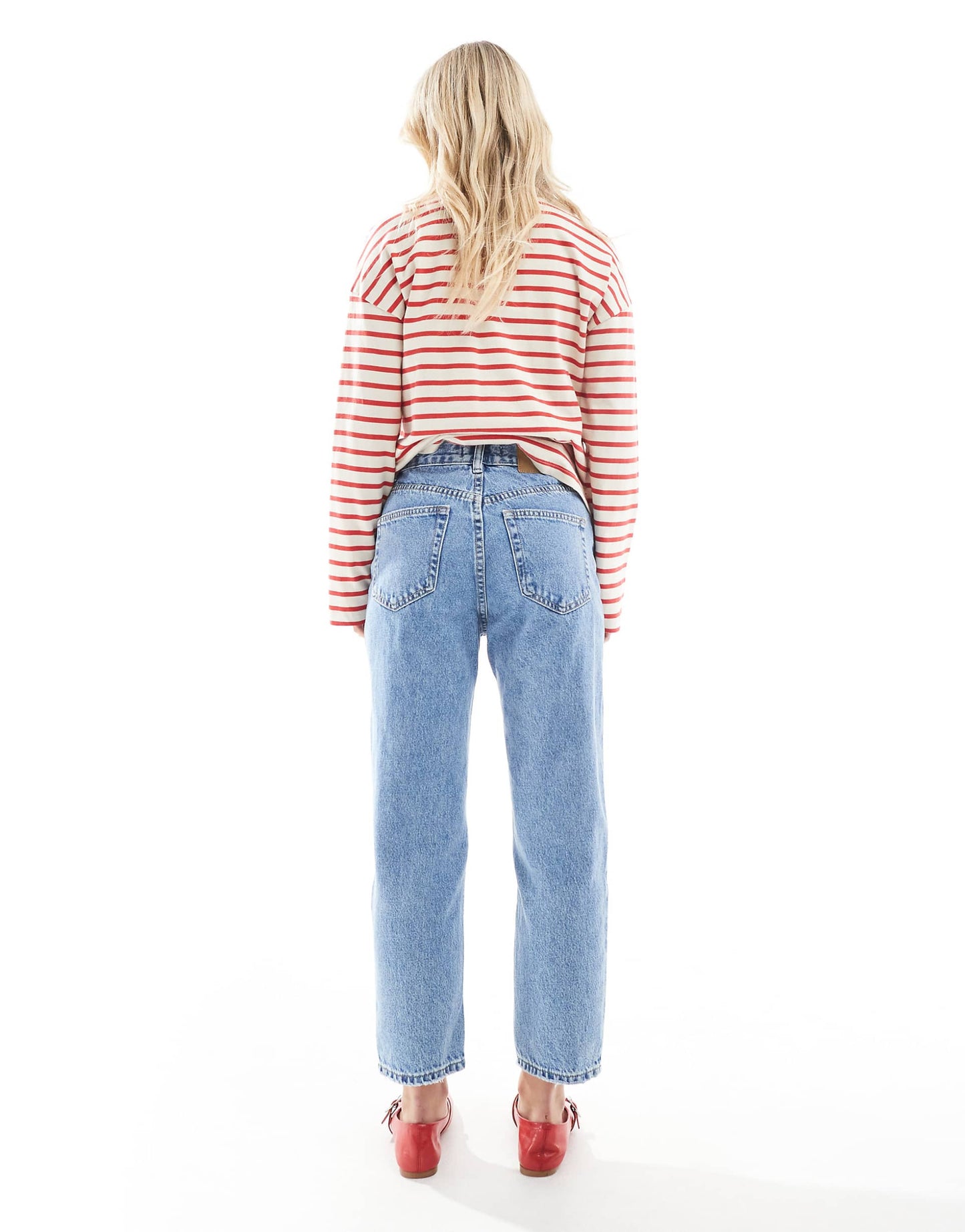Petite High Rise Mom Jean