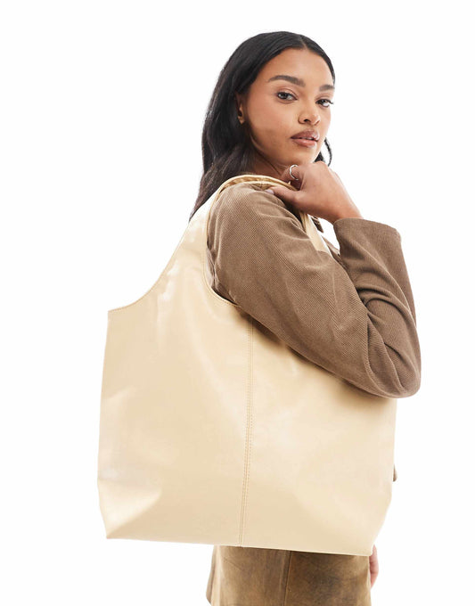 Oversized Shopper
