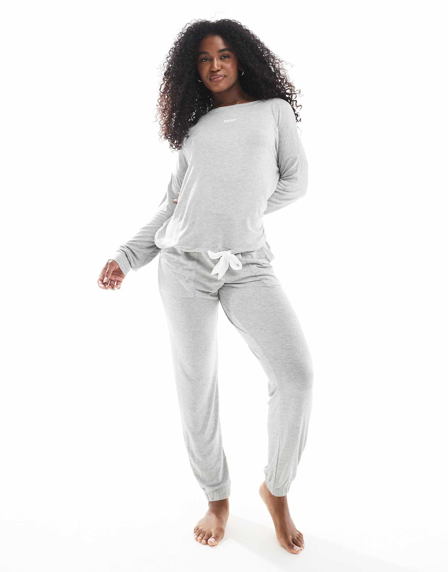 Fits The Vibe Long Sleeve Top & Jogger Sleep Set