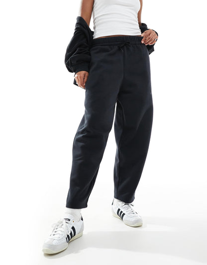 Essentials Contemporary Logo Fleece Barrel Pants