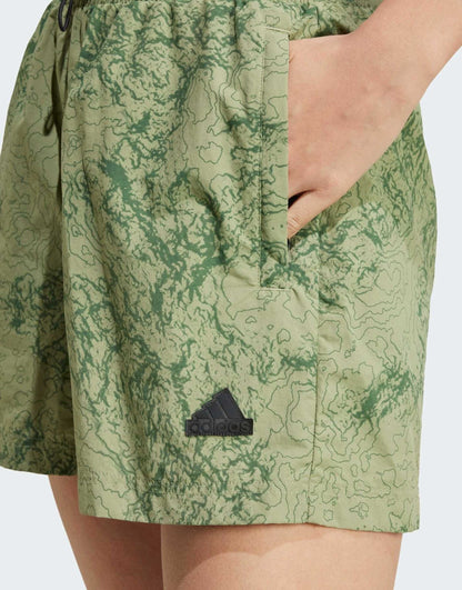 City Escape Woven Shorts