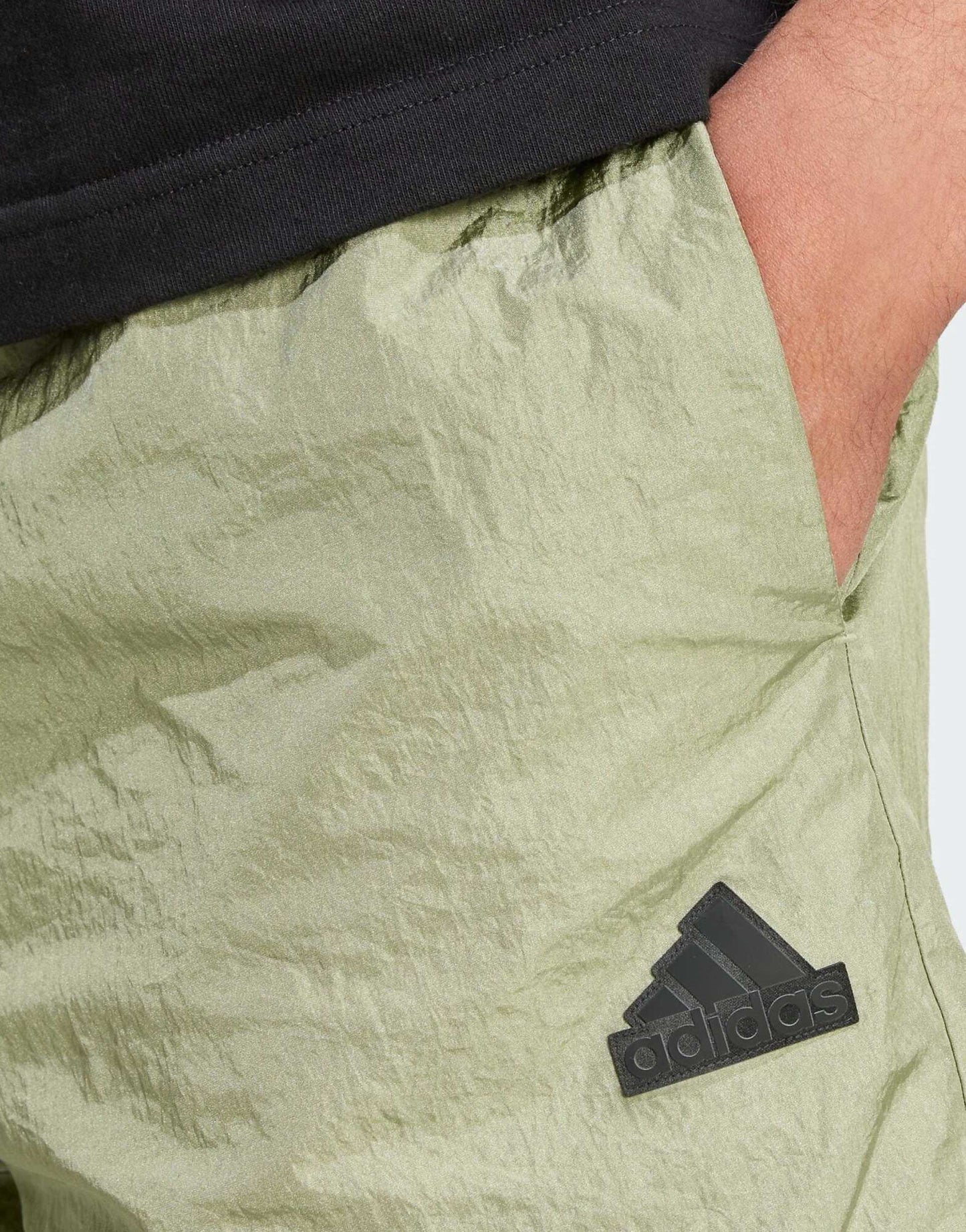 City Escape Woven Shorts