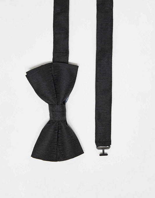 Plain Bow Tie