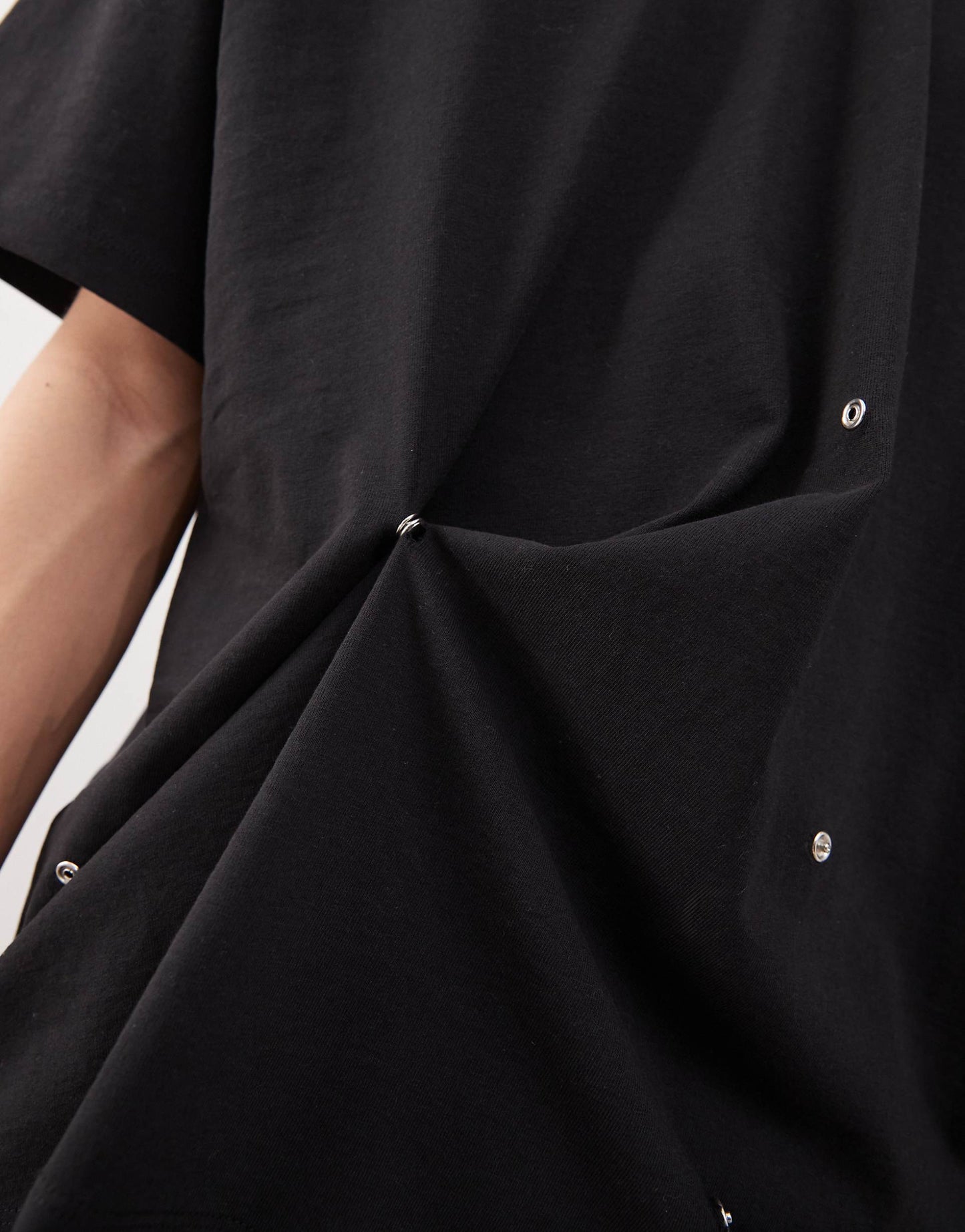 Black T-Shirt With Adjustable Poppers