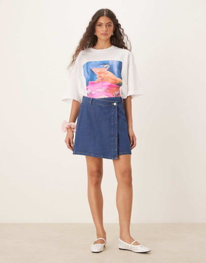 Oversized T-Shirt With Cocktail Drink Graphic