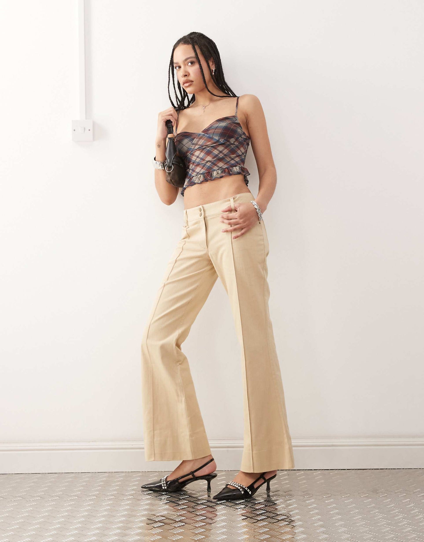 Linitra Slim Flare Twill Trousers